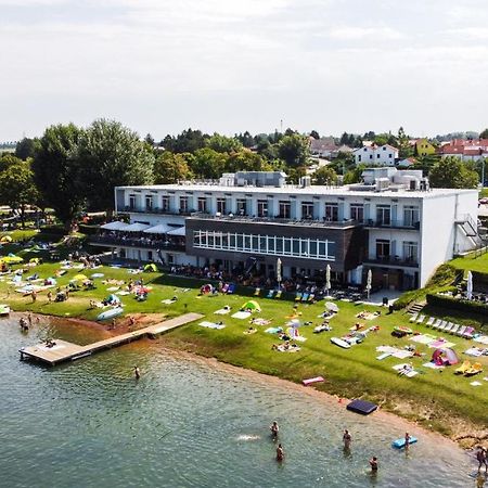 Neufeldersee Hotel & Restaurant Neufeld an der Leitha Bagian luar foto